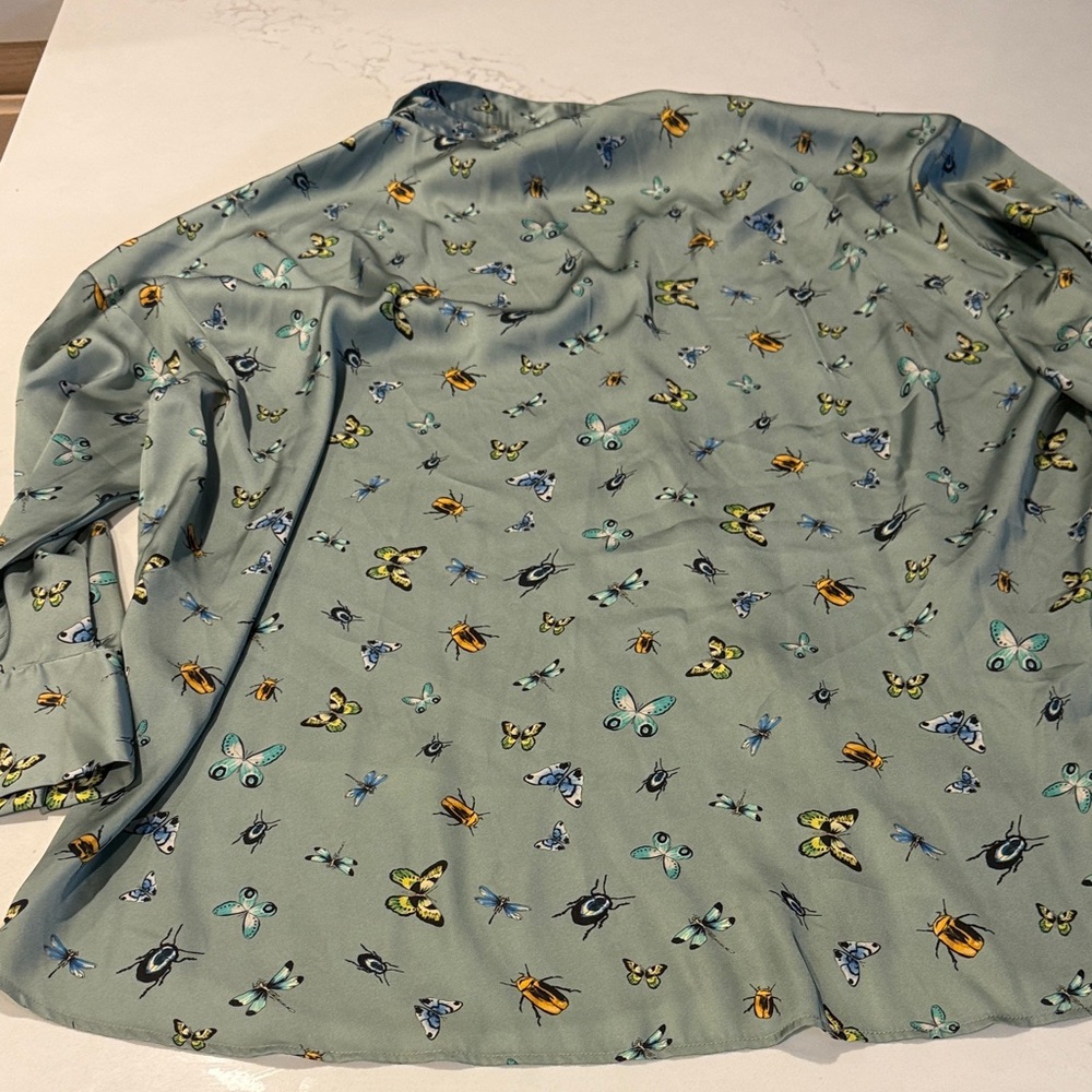 Zara green blouse with Butterfly Print - Picture 5 of 7